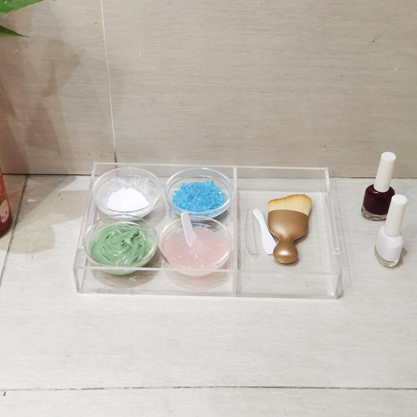 LUGUNU Multipurpose Acrylic Tray Set, 10X6.1X1.3inches Pedicure Tray, SPA Tray,Foot Care, Foot SPA, Tray Set Includes 4 Acrylic Bowls, Brush and Small Scraper Spoon