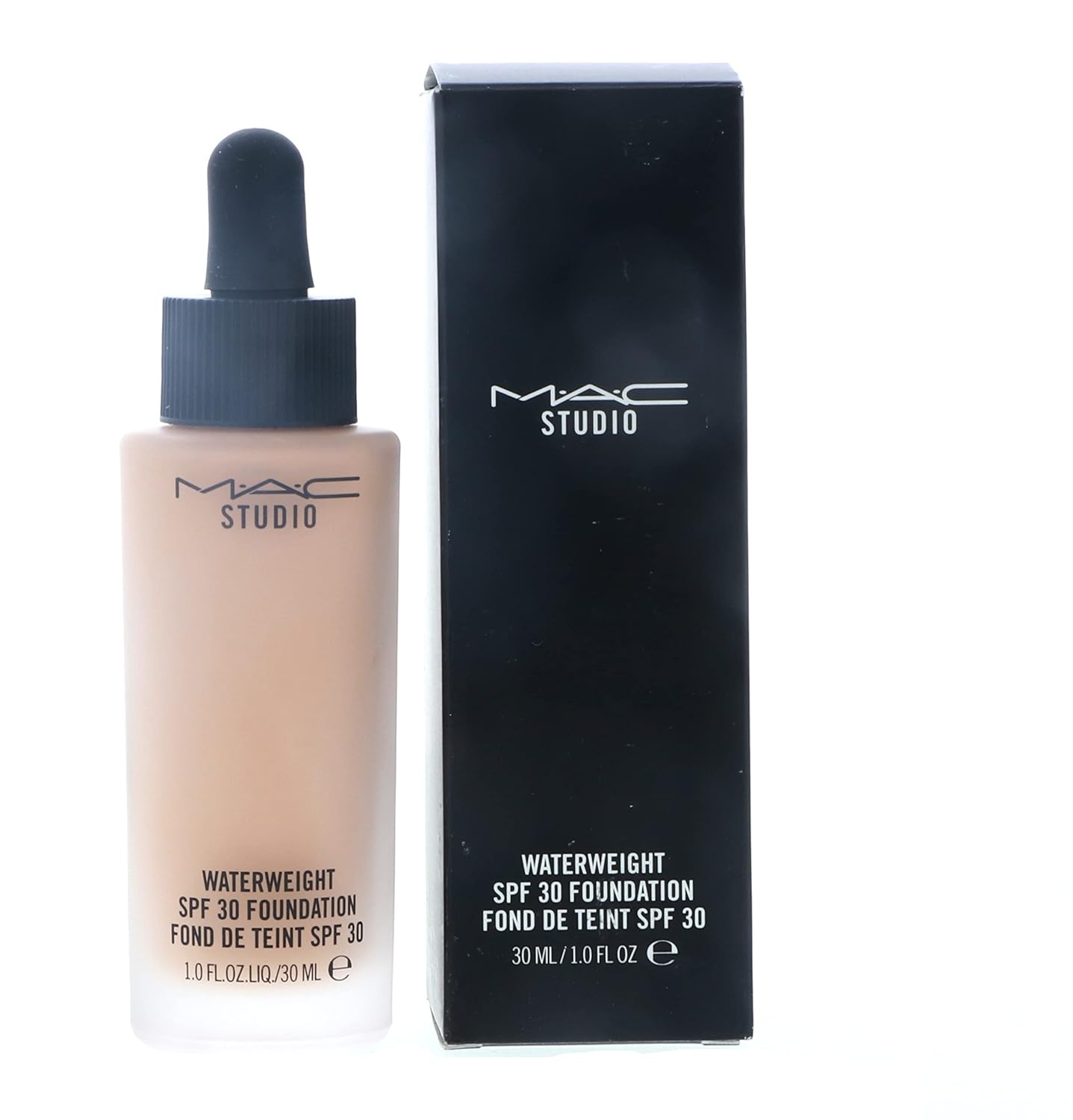 MAC Studio Waterweight Spf 30 Foundation NC15 by M.A.C