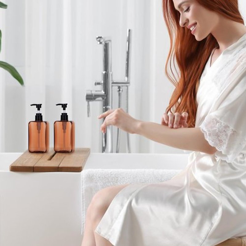Yebeauty 2 Pack Pump Bottle Dispenser, 6.8oz 200ml Refillable Shampoo and Conditioner Bottles Empty Plastic Shower Hand Soap Dispenser Lotion Body Wash Container for Bathroom, Clear Amber