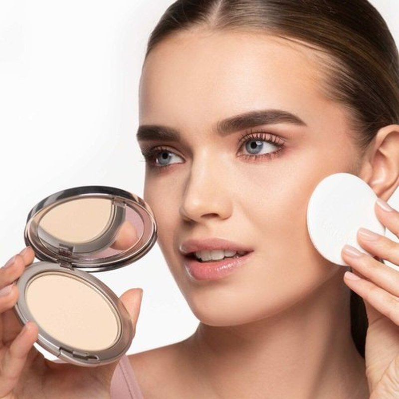 ARTDECO Hydra Mineral Compact Foundation - medium beige N°65 - Hydrating loose powder compact for a soft matte finish - good coverage without mask-like effect - refillable - makeup - 0.35 Oz