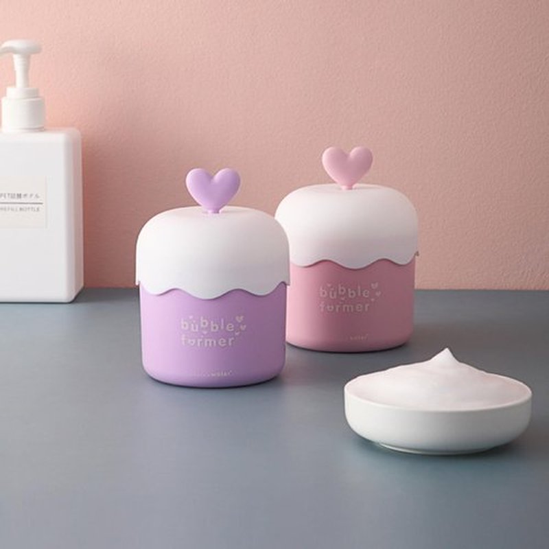 LZbeove Plastic Facial Cleanser Foamer Cup Portable Face Cleanser Foam Maker Cup Travel Skin Care Foam Maker Facial Skin Cleansing Care for Quickly get a rich cleanser lather (Purple)