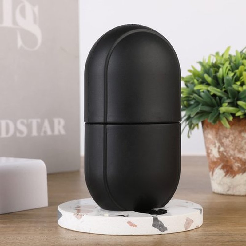Ice Roller Mold-Ice Roller for Face and Eye，Beauty Cube Brighten Skin &Enhance Natural Glow &Remove Fine Lines，Facial Beauty Ice Roller Skin Care Tools (Oval, black)