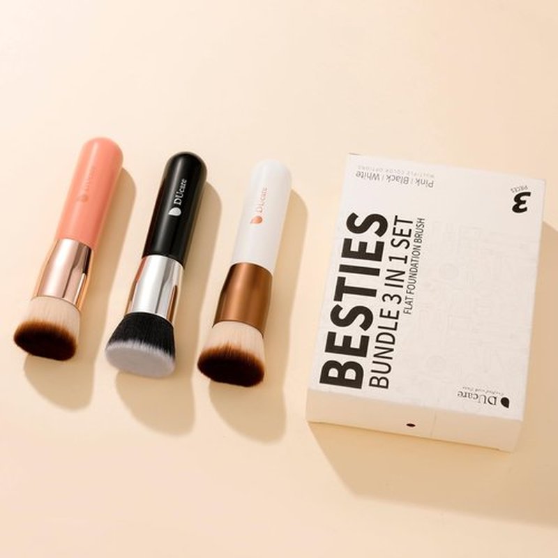 Foundation Brush 3pcs DUcare Flat Top Kabuki Brush Synthetic Professional Makeup Brushes Liquid Blending Mineral Powder Buffing Stippling