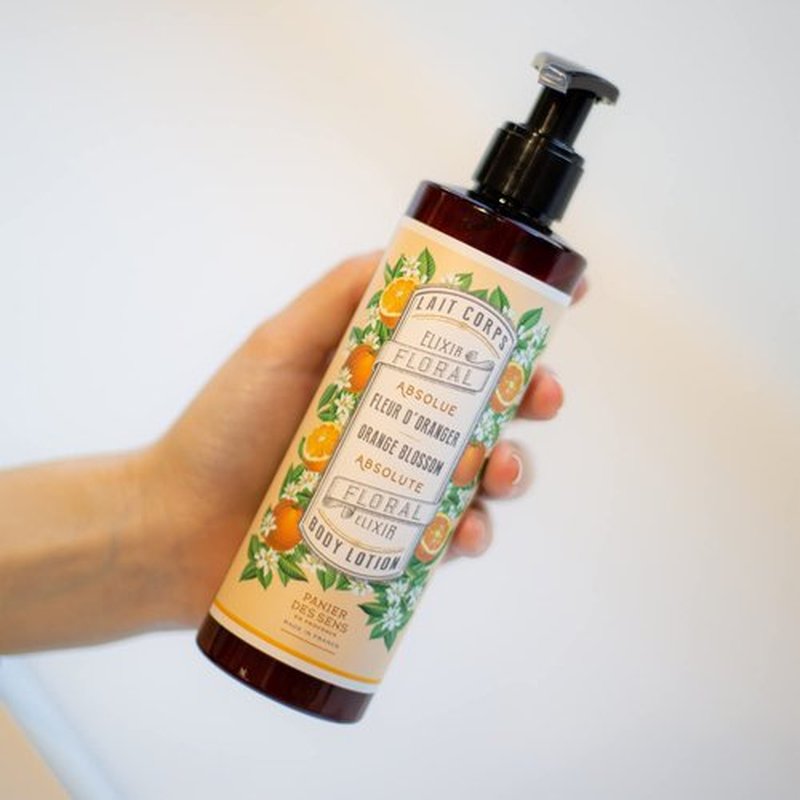 Panier des Sens – Orange Blossom Body Lotion for Dry Skin - Hydrating Body Cream for Women - Fluid Body Moisturizer with Shea Butter & Olive Oil - 96% Natural Ingredients Body Care - 8.45 Floz