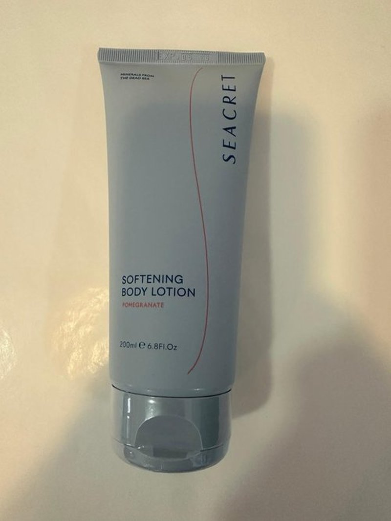 SEACRET POMEGRANATE BODY LOTION: Daily Moisturizing Lotion with Dead Sea Minerals, Chamomile, Avocado Oil, Aloe Vera, Vitamin A & E for All Skin Types, 6.8 Oz