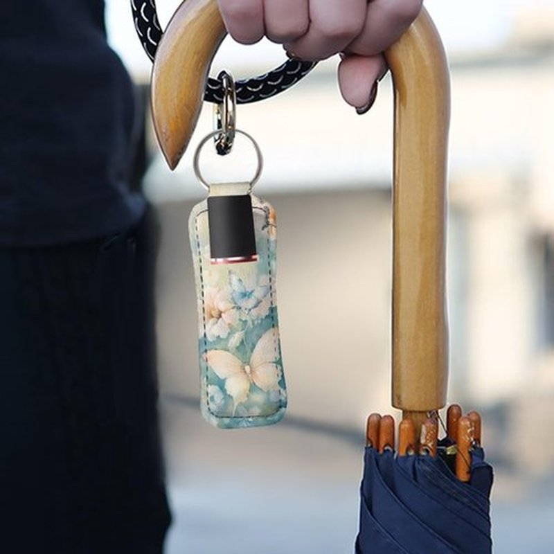 SEANATIVE Butterfly 5 PCS Lipstick Holder Keychain Chapstick Case Keychain Lip Balm Portable Sleeve Organizer Holder Cute Mini Keychain Chapstick Holder for Women