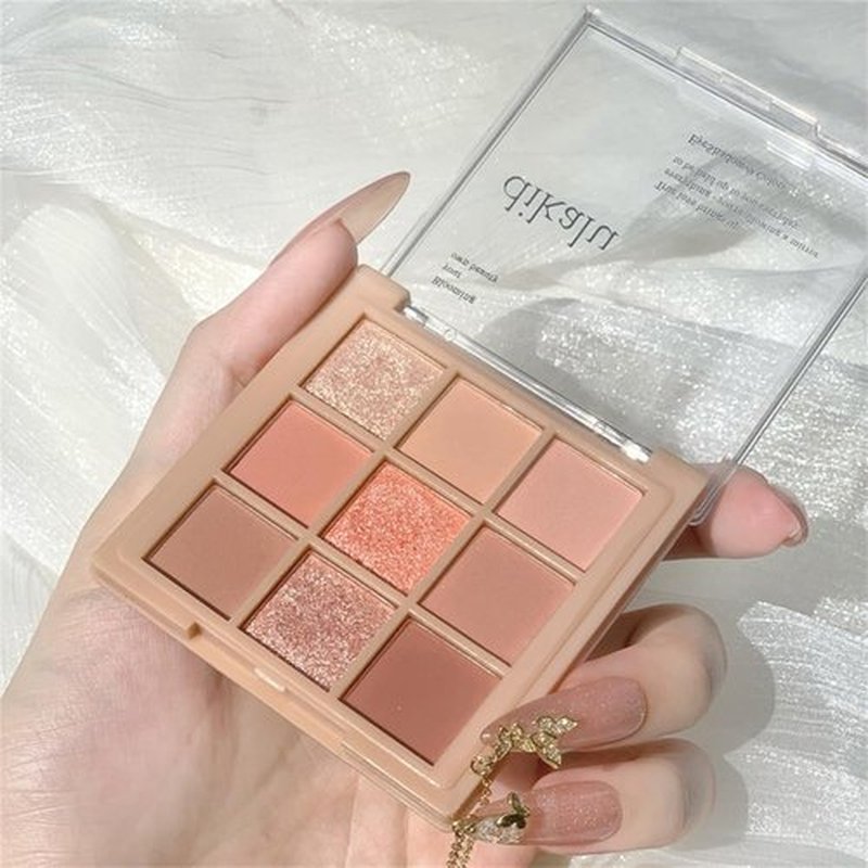 Blooming Your Own Beauty Eyeshadow Palette, 9 Shades, Glitter and Matte Finishes (02#)