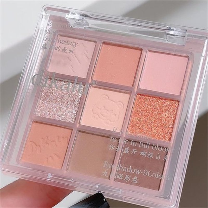GHFCZOO Blooming Your Own Beauty Eyeshadow Palette, 9 Shades, Glitter and Matte Finishes (19#)