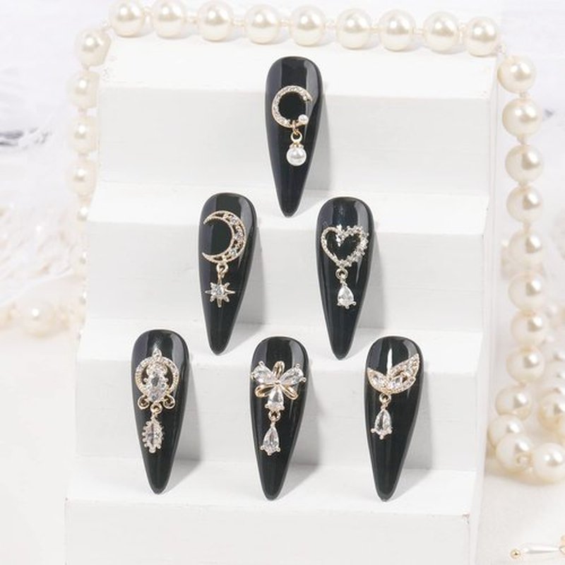 24pcs Gold Nail Charm Nail Art Metal Alloy Luxury White Zircon Rhinestone for Nail Shiny Nail Crystal Gemstone Jewelry Nail Diamond Rhinestone Charm for Girl Woman Craft DIY Nail Art Decoration