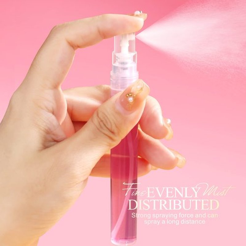 Fandamei Mini Spray Bottle, 10 Pack 10ml Mini Plastic Spray Bottle Empty, Fine Mist Refillable Mini Perfume Bottle, Perfume Atomizer, Small Empty Sample Containers, Plastic Portable Travel Bottle