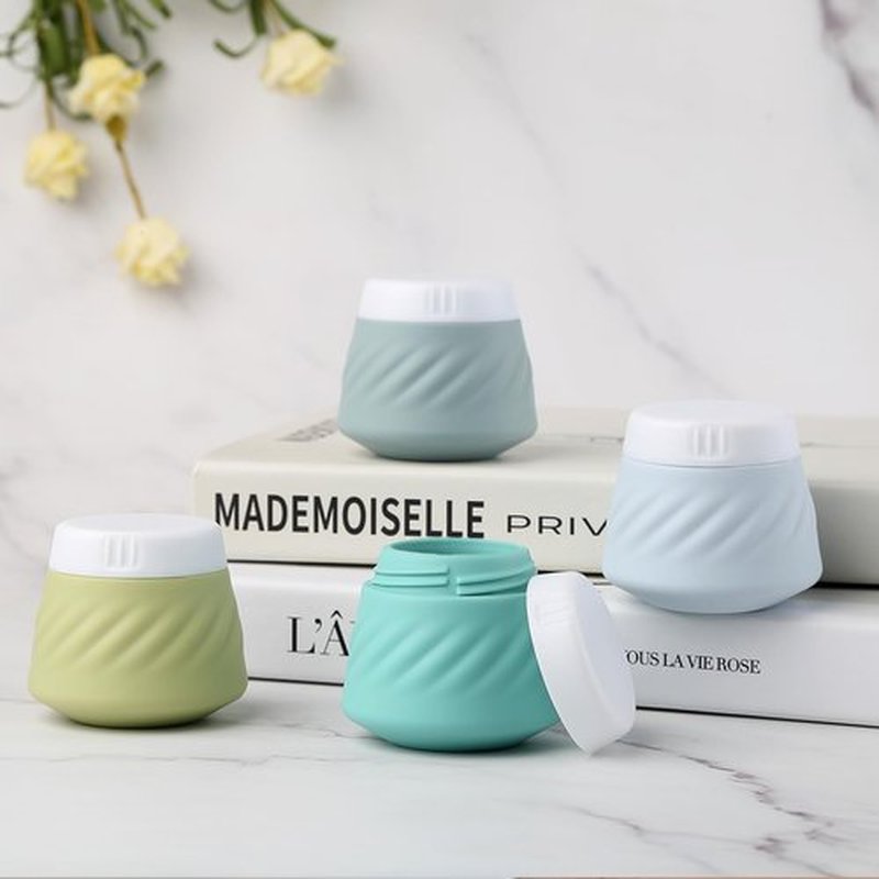 Gemice TSA Approved Travel Containers for Toiletries, BPA-Free Silicone Travel Cream Jars with Clear Bag, Leak-proof Travel Essentials Toiletries Containers for Cosmetic Face Body Hand Cream (4 Pack)