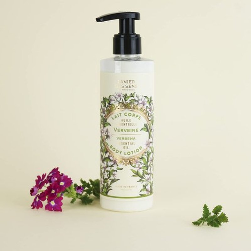 Panier des Sens - Verbena Body Lotion for Dry Skin - Hydrating Body Cream for Women - Nourishing Fluid Body Moisturizer with Shea Butter & Olive Oil - 97% Natural Ingredients Body Care - 8.45 Floz