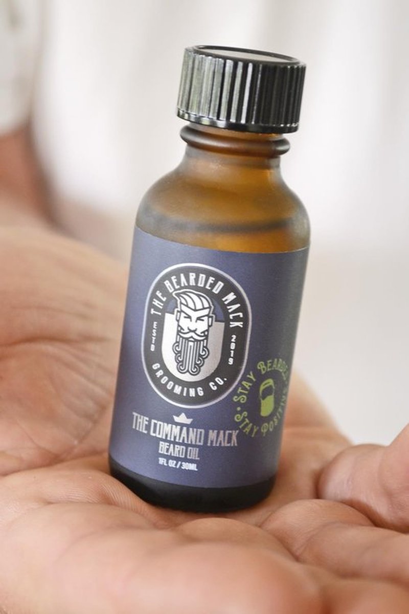 The Bearded Mack Grooming Co Premium Beard Oil, The Command Mack - 1 Fl Oz, Promotes Healthy Beard Growth and Reduces Itch - Fresh Lime, Mint & Ginger Scent, Handcrafted in the USA