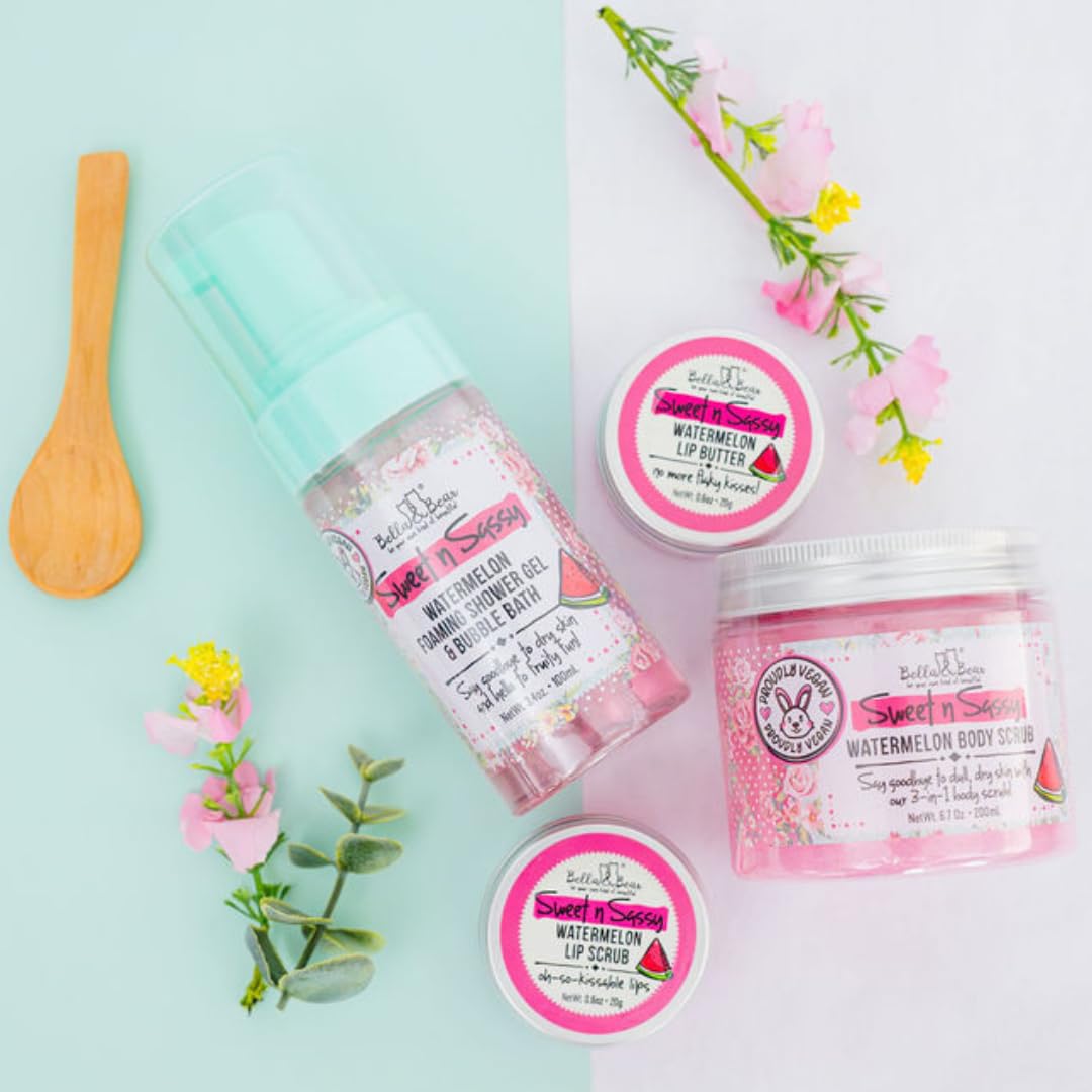 Bella & Bear Sweet 'n' Sassy Spa Gift Set for Women & Teen Girls – Bath & Body Gift Set with Shower Gel, Body Scrub, Lip Scrub & Lip Butter