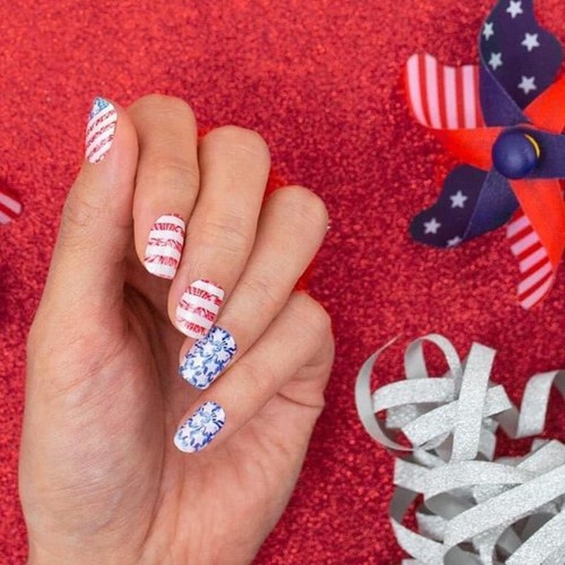 Flag You're It - Color Street Nail Strips (4th of July), Red, White & Blue American Flag Design, FDF272