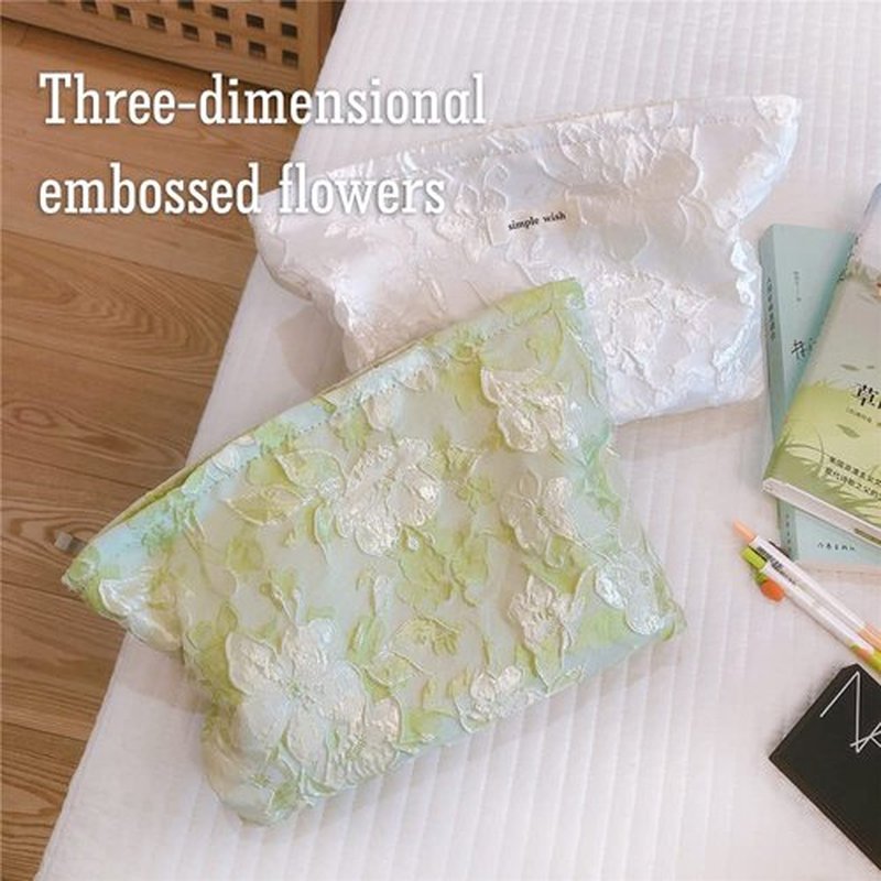 STARDW Flower Cosmetic Bags Makeup Bags for Women and Girls,Travel Makeup Bag Large Capacity Canvas Makeup Bag,Makeup Organizer Bag Zipper Pouch (Embossed green)