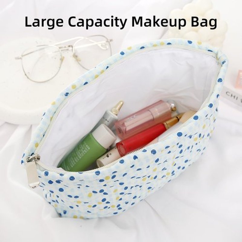 Wudimeitt Cosmetic bag Makeup bag Preppy Cute Corduroy Toiletry bag for women travel essentials (Blue Dot)