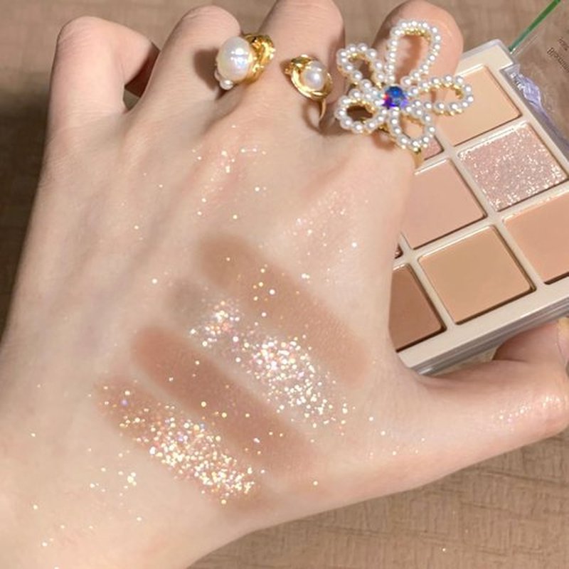 GHFCZOO Blooming Your Own Beauty Eyeshadow Palette, 9 Shades, Glitter and Matte Finishes (03#)