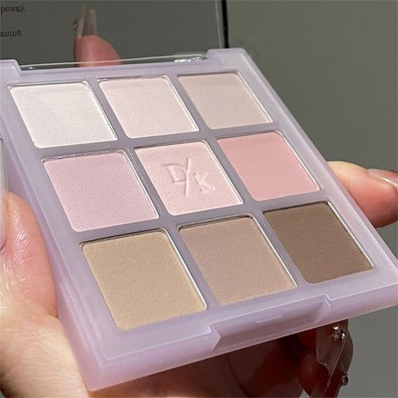 GHFCZOO Blooming Your Own Beauty Eyeshadow Palette, 9 Shades, Glitter and Matte Finishes (08#)