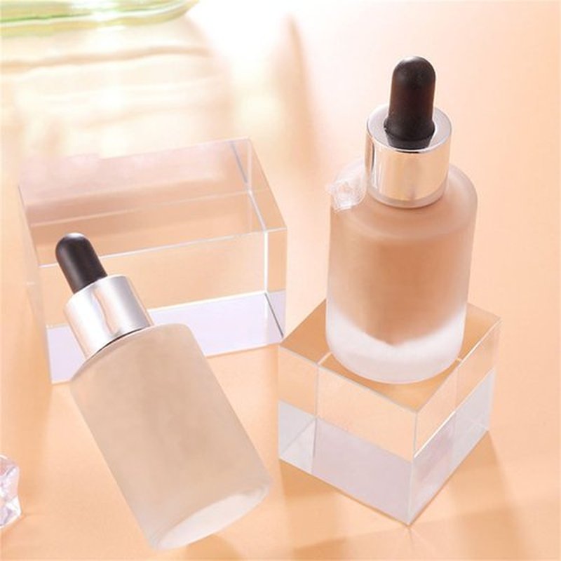 Aoa Satin Drops Foundation, Aoa Foundation Drops, Satin Drops Foundation, Aoa Drops Foundation, Aoa Makeup with Moisturizing and Long-Lasting Concealing Power(03,1)