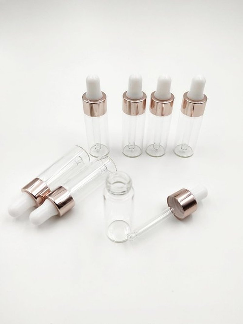 YYNGJCK 15Packs Sample Glass Dropper Bottles for Essential Oils, Mini Glass Vials Perfume Aromatherapy Cosmetic Liquid Containers With Glass Eye Dropper (5ml)