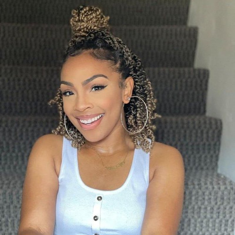 ZRQ 8 Inch Bomb Twist Braiding Hair 8 Packs Short Bohemian Hair for Passion Twists 12 Roots/Pack Ombre Blonde Pre-Twisted Passion Twist Crochet Braids Hair Extensions for Black Women T27#