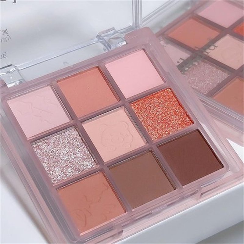 GHFCZOO Blooming Your Own Beauty Eyeshadow Palette, 9 Shades, Glitter and Matte Finishes (19#)