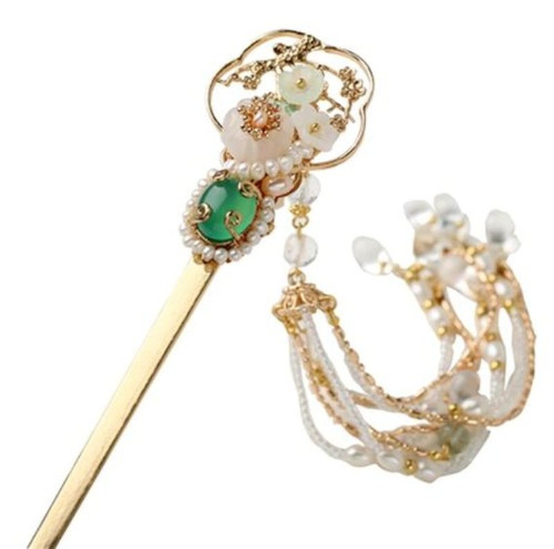Yuri Hairpin Hair Clasp Sticks Picks Pearl Shell White Crystal Long tassels Hair Accessories For Long Hair Women Wedding Hanfu Cheongsam (green jade)