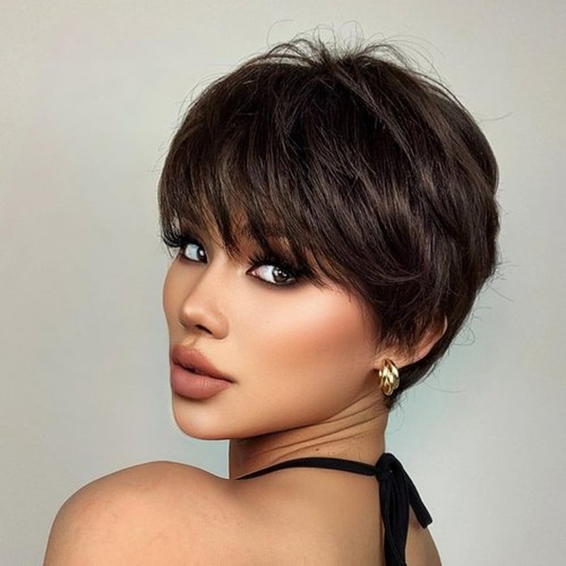 BERON Black Pixie Cut Wig for Women Black Pixie Cut Bob Wig Short Straight Pixie Cut Wig with Bangs Synthetic Heat Resistnat Halloween Cosplay Daily Use