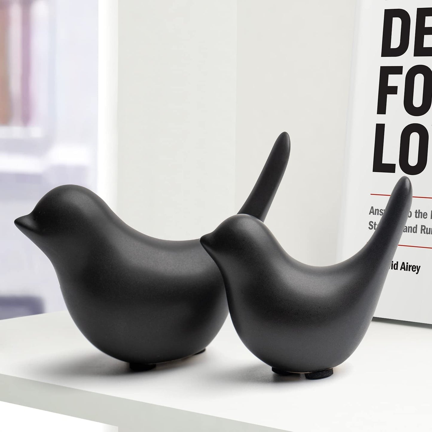Notakia Small Birds Statues Home Decor Modern Style Decorative Ornaments for Living Room Decor, Bedroom, Office Desktop, Cabinets (Black 2Pcs Birds)
