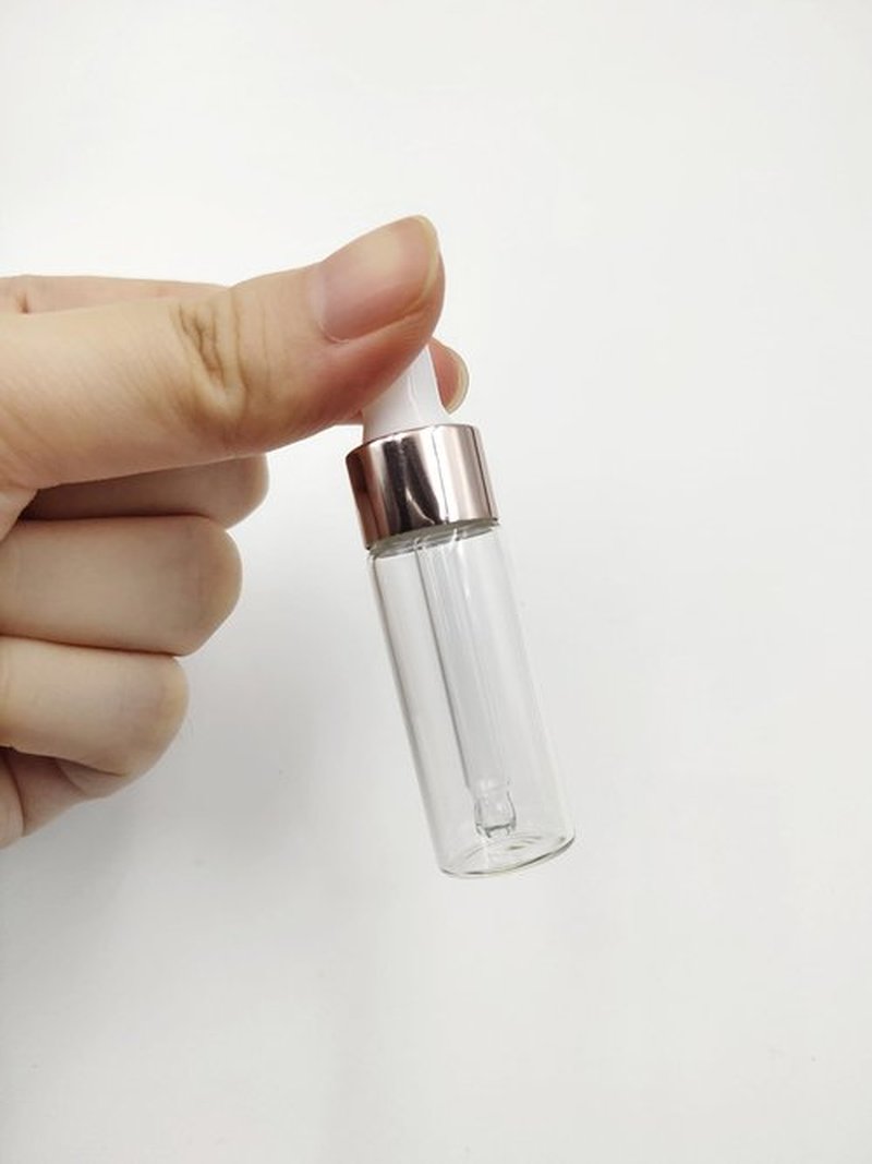 YYNGJCK 15Packs Sample Glass Dropper Bottles for Essential Oils, Mini Glass Vials Perfume Aromatherapy Cosmetic Liquid Containers With Glass Eye Dropper (5ml)