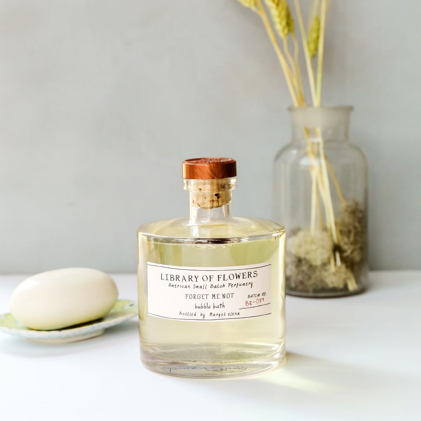 Library of Flowers Forget Me Not Bubble Bath, Osmanthus, Rice Powder & White Orchid Storied Fragrance, 17 fl. oz. Luxury Hydrating Bubbling Soap, Richly Scented Bath and Body Product