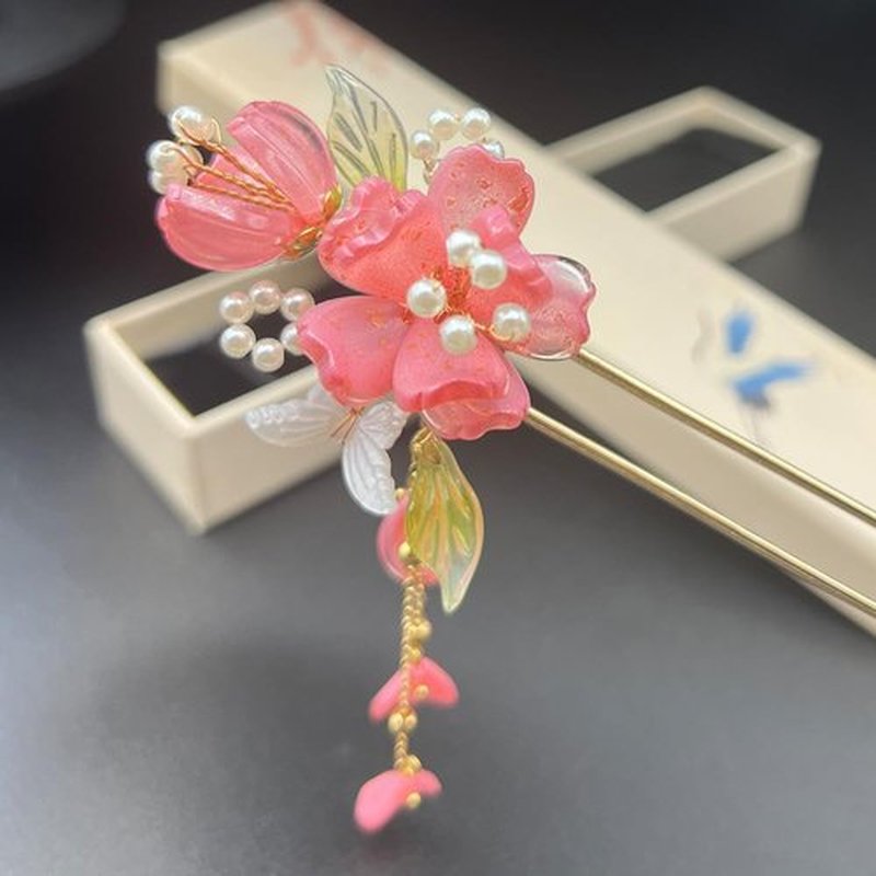 Rabithenn Pink Hydrangea with Pearl Tassels Chinese Hanfu Hair Clip Hair Accessories for Women Girls Long Hair (Hydrangea)