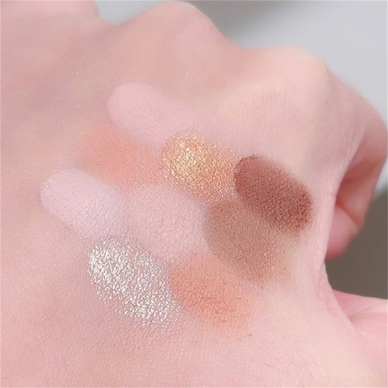 GHFCZOO Blooming Your Own Beauty Eyeshadow Palette, 9 Shades, Glitter and Matte Finishes (19#)