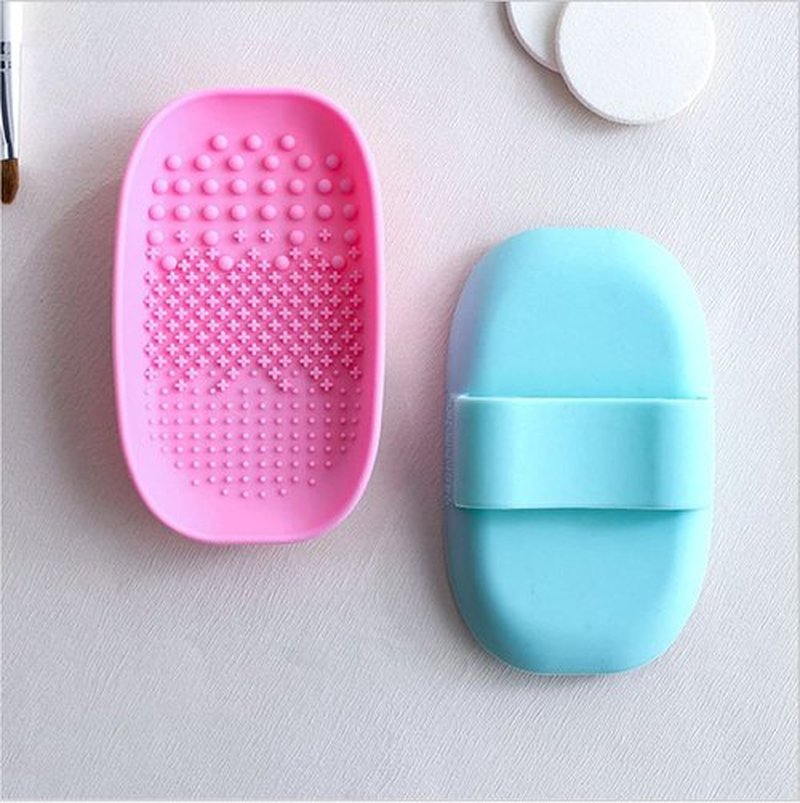 AHPIPIL Silicon Makeup Brush Cleaning Mat Makeup Brush Cleaner Pad Cosmetic Brush Cleaning Mat Portable Washing Tool Scrubber For Removing Makeup (Pink) (Pink)
