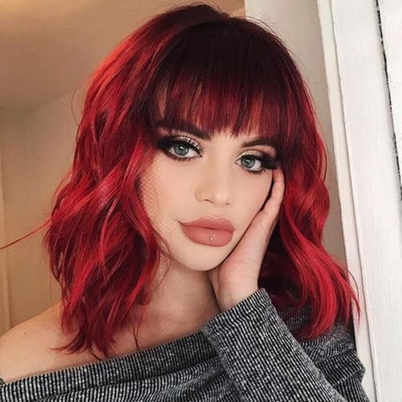 LYNLYSHAN Wine Red Color Wigs Curly Bob Wig with Bangs Short Wavy Wigs for Women Bob Style Synthetic Heat Resistant Bob Wigs