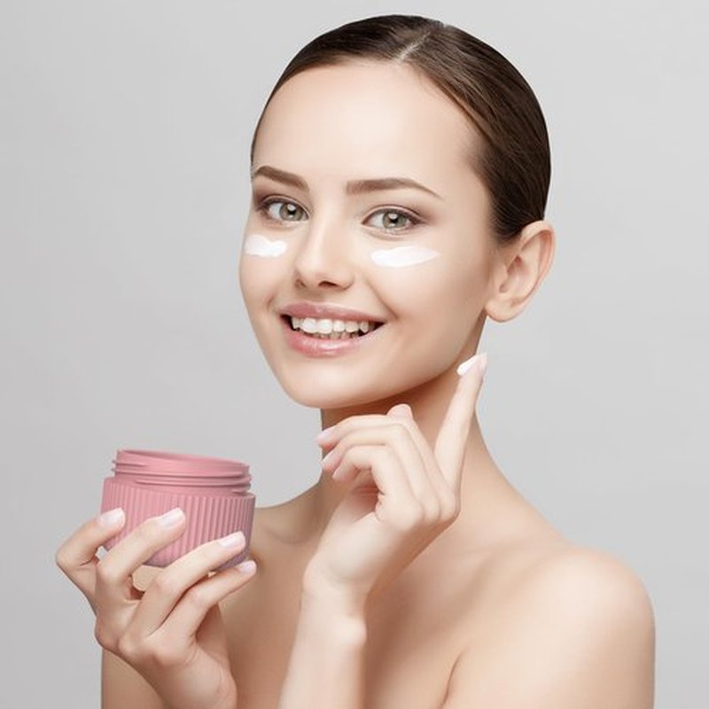 ME.FAN Travel Containers for Toiletries, TSA Approved 1.5 oz Silicone Cream Jars, Leak-proof Travel Size Containers, Travel Accessories with Lid for Cosmetic Face Hand 4 Pack White Lid - Pink
