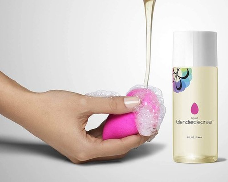 beautyblender® | Blendercleanser® Liquid Lavender Beauty Blender Cleanser, Cleaning Makeup Sponges, Brushes & Applicators, 5 oz