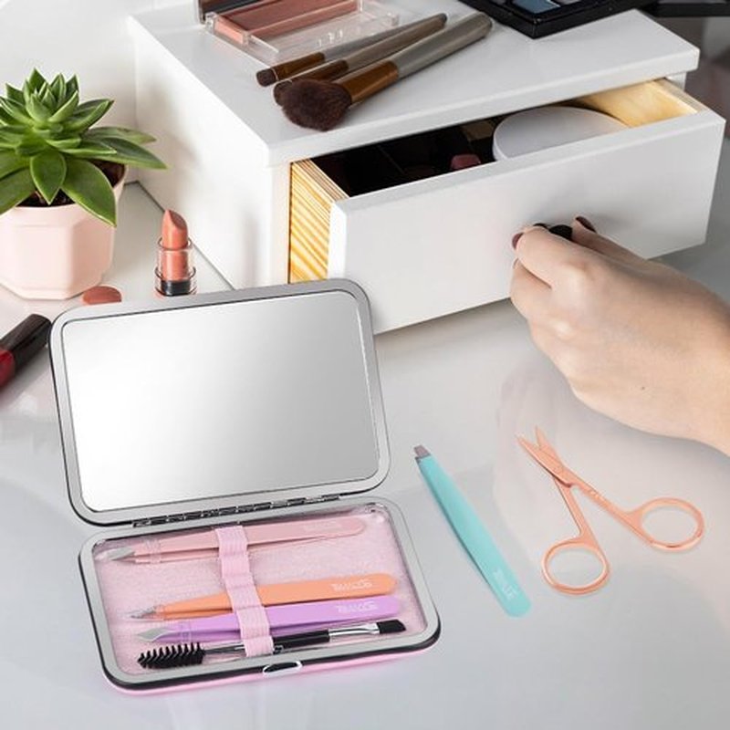 TsMADDTs Tweezers for Women Facial Hair - Precision Tweezers Set with Travel Case - Stainless Steel Tweezers for Eyebrows with Scissors, Mirror