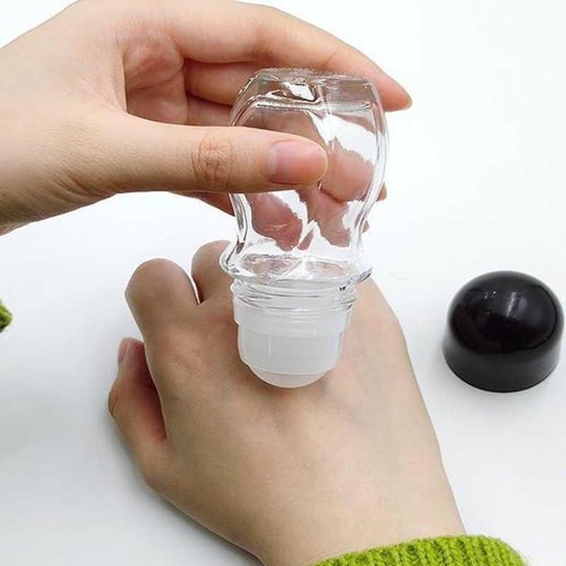 Generic 2PCS Glass Empty Roller Bottles with Plastic Roller Ball, Deodorant Roll on Bottles Containers Leak Proof Massage Roller Ball Bottles with Cap for Essential Oils Perfume Cosmetics(30ml)