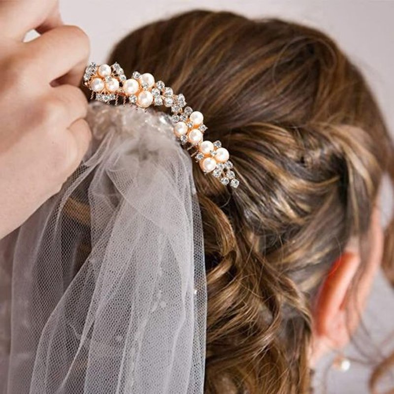 ALUINN Gold Bridal Hair Comb For Wedding Hair Accessories, Crystals Bridal Hair Comb Piece, Pearls Hair Piece for Brides, Women (Gold)