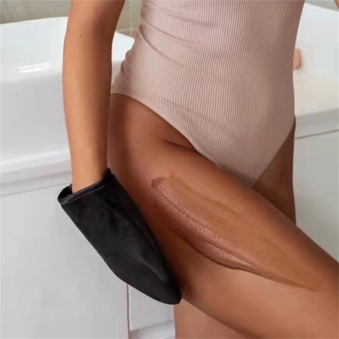 4 Pcs Self Tanner Mitt Applicator Kit - Self Tanning Mitt Glove,Self Tanner Back Applicator,Mini Face Tanner Mitt,Face Tanner Brush Soft Streak-Free Reusable & Washable for Women Girl Men (Black)
