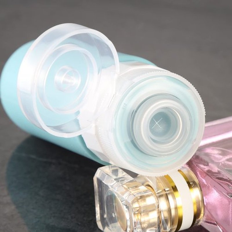 Gemice Travel Bottles for Toiletries, Tsa Approved, Travel Size Containers, BPA Free Leak Proof Tubs Refillable Liquid Accessories for Cometic Shampoo and Lotion Soap