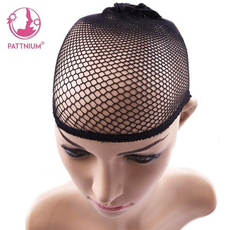 PATTNIUM 27 Inches Blonde Wig Long Wavy Wig Ash Blonde Wig for Women Girls Milddle Part Curly Dark Blonde Wig Heat Resistant Synthetic Cosplay Wig (Ash Blonde)