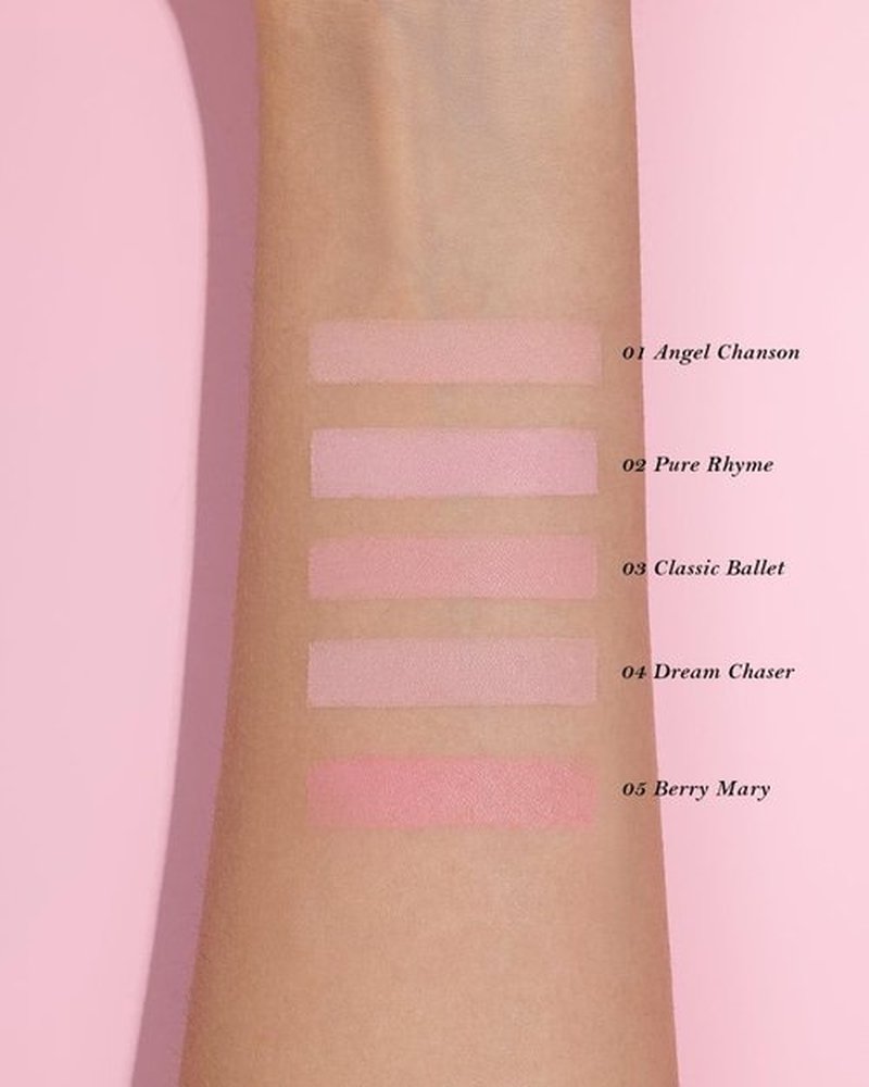 Strawberry Rococo Embossed Blush (01 Angel Chanson, 5g)