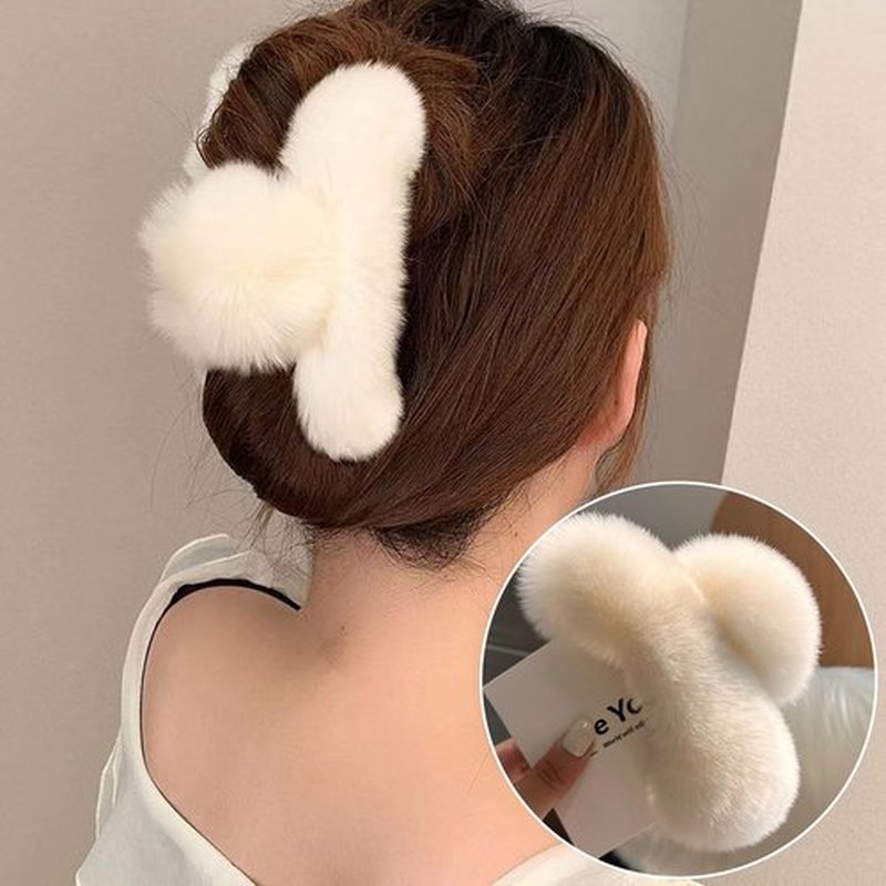 papasgix Hair Claw Clips for Women, Large Faux Fur Hair Claw Clip for Women, Large Hair Clips Winter Fluffy Plush Hair Claw Clips Hair Accessories (Coffee+White)