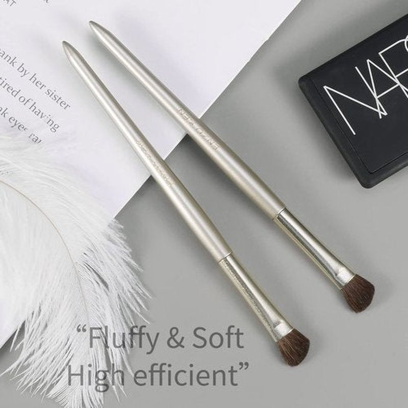 Natural Pony Hair Eye Shadow Brush by ENZO KEN, Small Nose Contour Brush, Angled Eyeshadow Brush, Angled Eye Shadow Brush, Single Eyeshadow Brush, Eye Brushes, Eyeshadow Blending Brush. (Gold, E202)