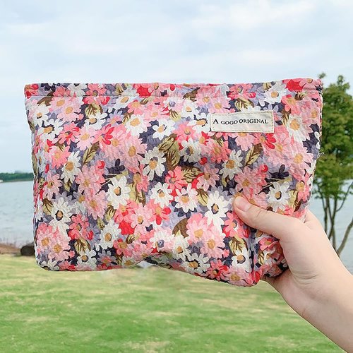 STARDW Floral Cosmetic Bags Makeup Bags for Women and Girls,Travel Makeup Bag Large Capacity Canvas Makeup Bag,Makeup Organizer Bag Zipper Pouch (Colorful Daisies)