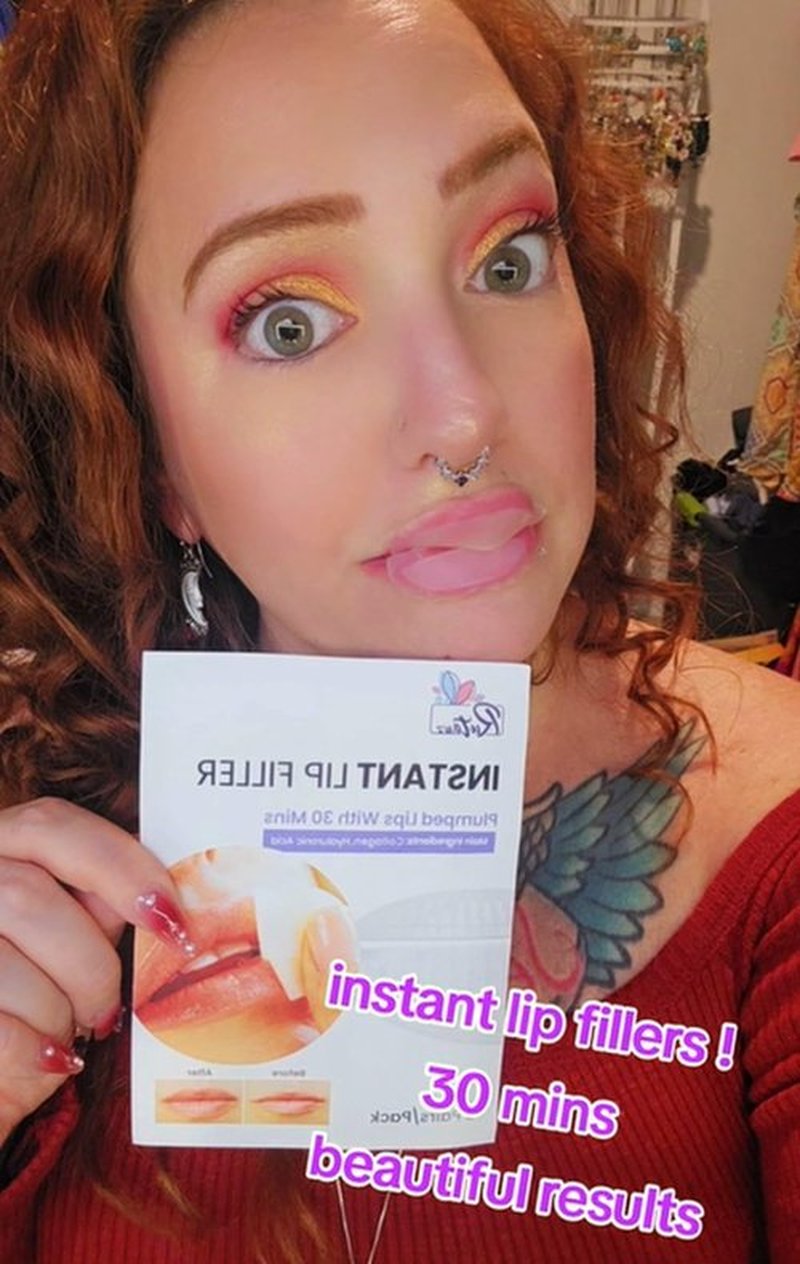 Lip Filler for Plumped Lips with 2 Packs, Instant & Long-Lasting Lip Patches For Woman with 30 Mins Lip Plumper Device with 400 Dissolvable Micro-darts Lip Mask