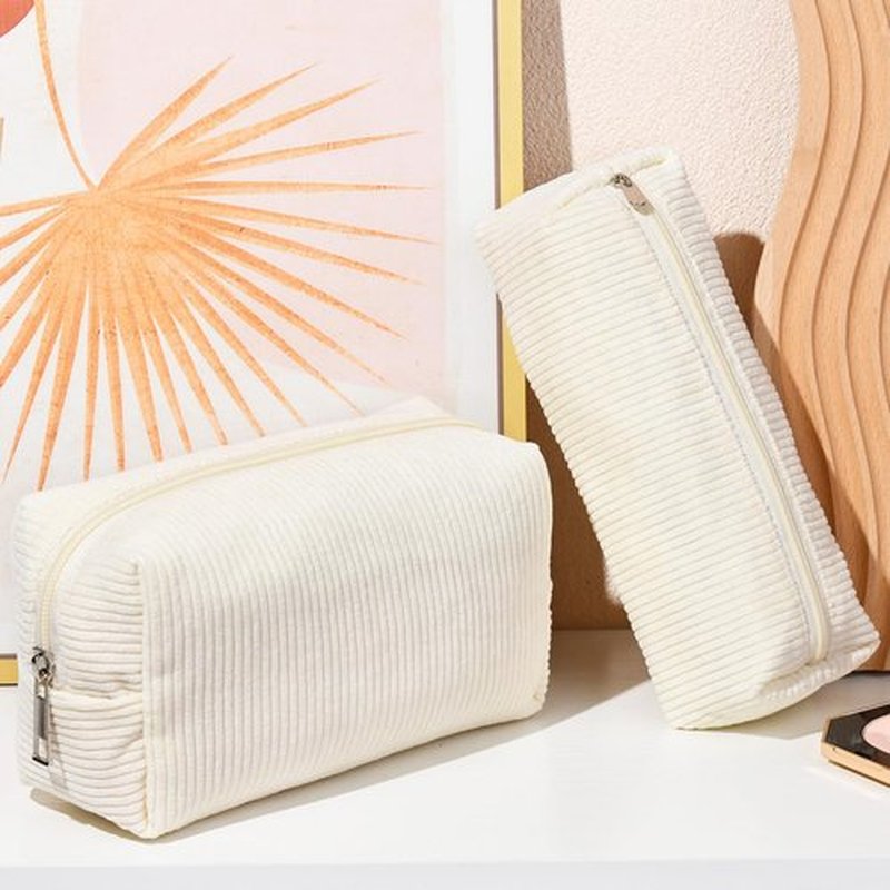 SOIDRAM Makeup Bag Corduroy Cosmetic Bag Cute White Makeup Pouch 1Pcs Large Capacity Makeup Bags and 1Pcs Makeup Brushes Storage Bag Travel Toiletry Bag Organizer